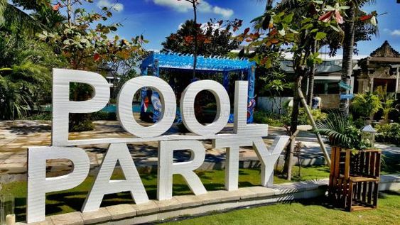weddings-krabi-beach-thailand-pool-party-planners.jpg