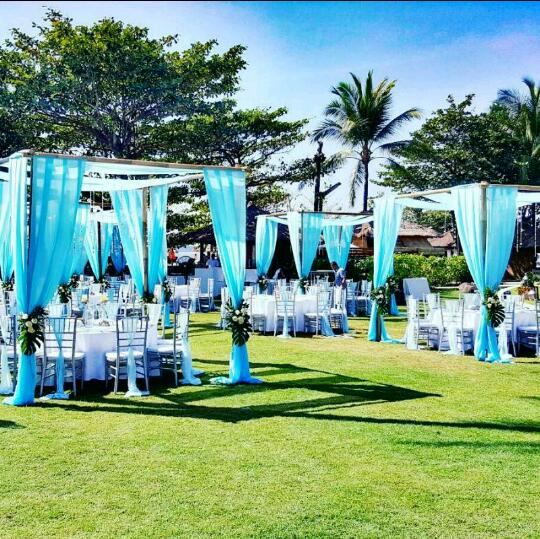 indian-weddings-pool-party-decorators-foreing-wedding-planners-delhi-ncr.jpeg