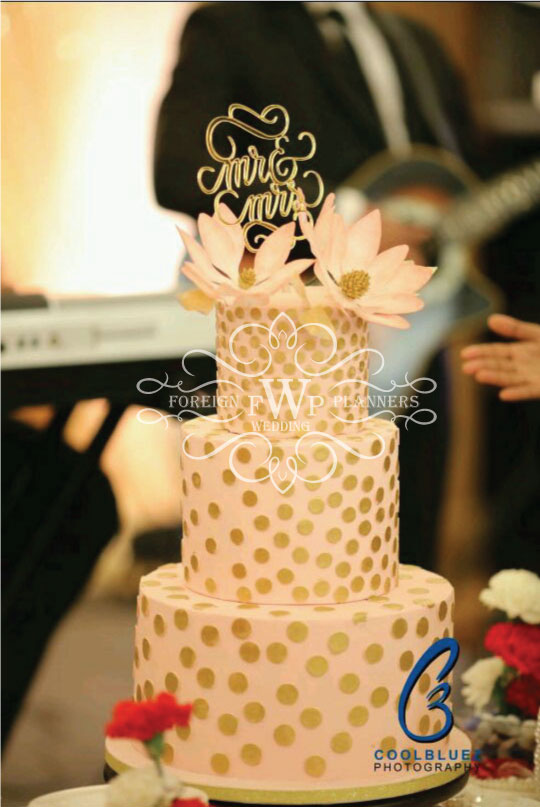 cake-ideas-reception-scenes-indian-weddings.jpg