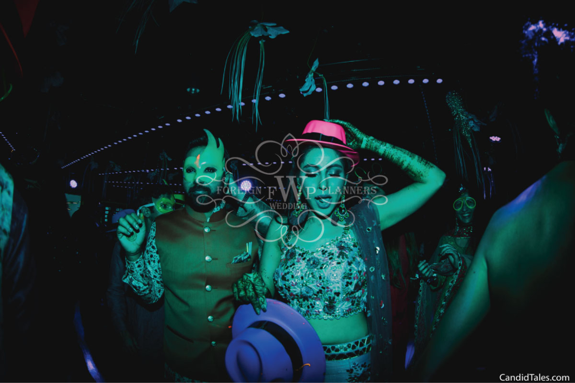 cruise-weddings-singapore-indian-stylists-sangeet-reception.jpg
